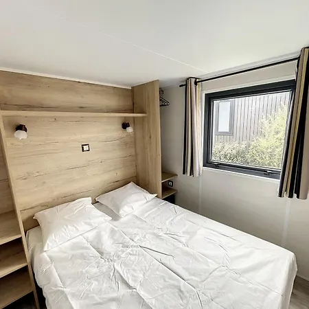 Sejour En Tiny House A Jullouville, Piscine Et Parking Inclus - Fr-1-361a-95 Holiday home